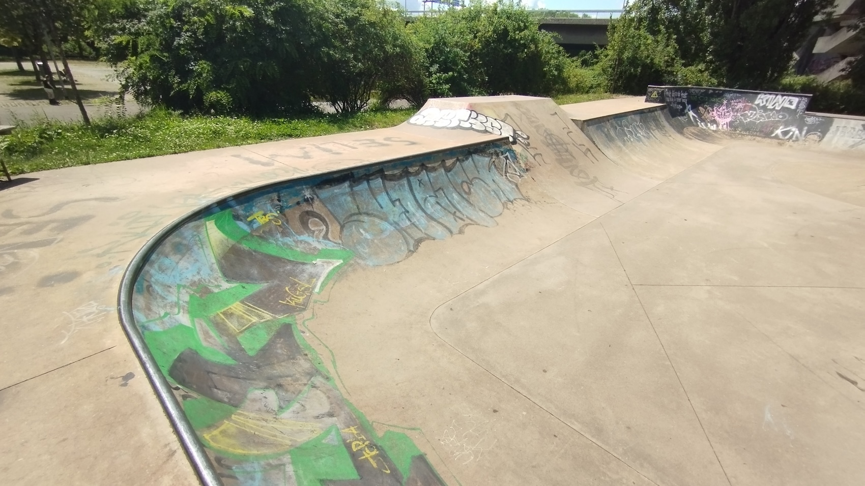 Burgerpark Hafeninsel skatepark